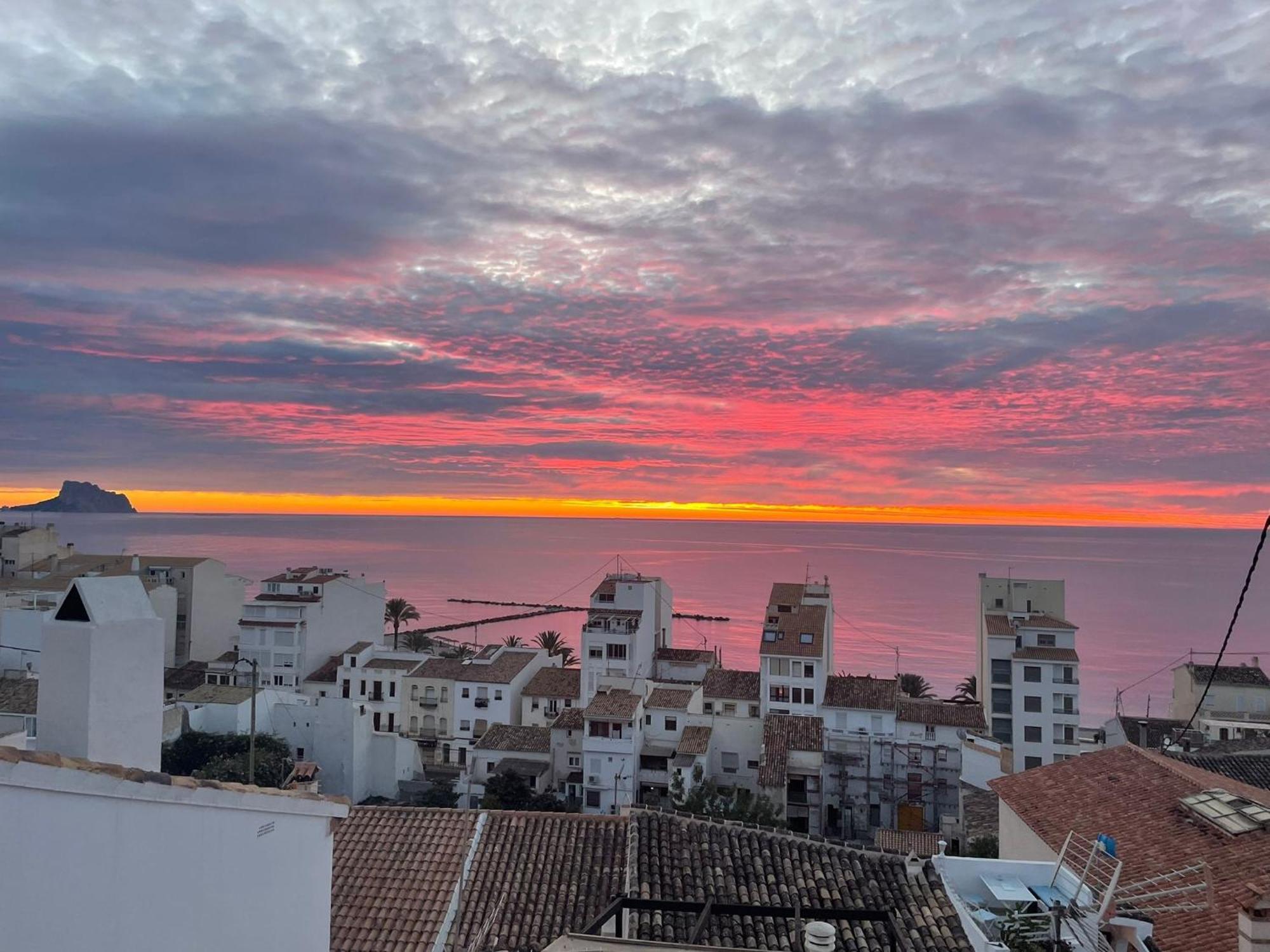 Casa En Casco Antiguo Con Vistas Al Mar Villa Алтеа Екстериор снимка